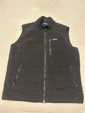 Patagonia Black Men's Sherpa Fleece Vest with Zip Pockets